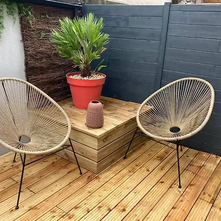 Appartement Centre Ville Quimper Avec Terrasse Exterior photo